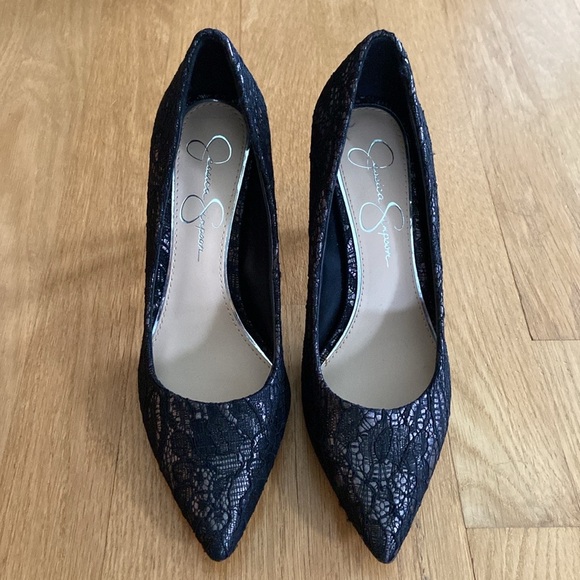 Jessica Simpson Like New “Carpena” Lacy Heels - Picture 2 of 14